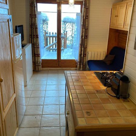 Appartement 2 Pieces Pieds Des Pistes Terrasse Face A La Montagne Bernex Exterior foto